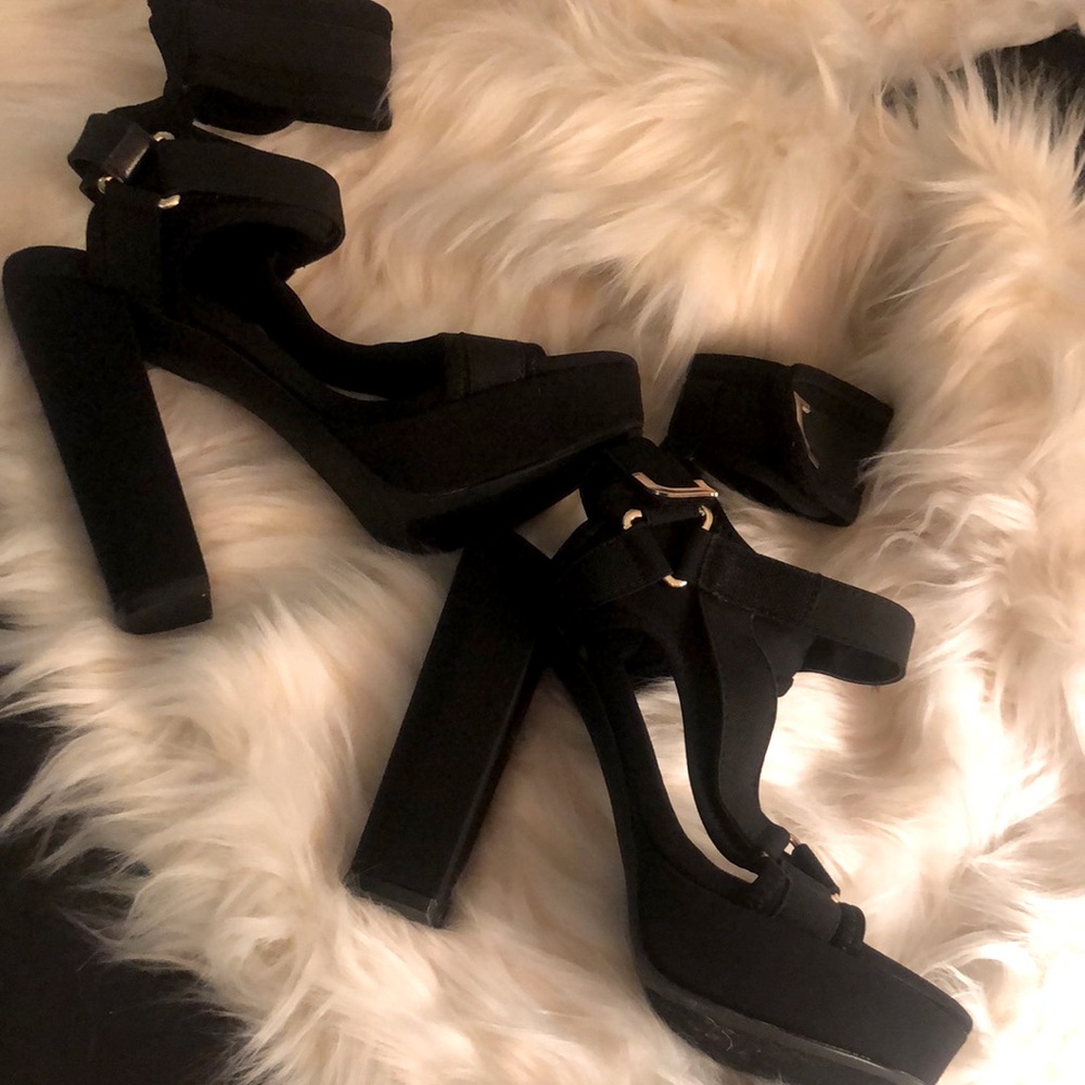 Fashion Nova Strappy Black  Platform Heels
